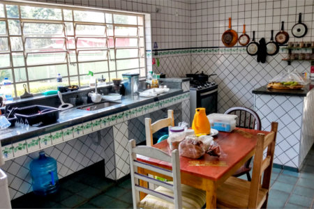 Casa à venda com 4 quartos, sendo 1 suíte, no condomínio Residencial Vale das Laranjeiras, Indaiatuba - SP