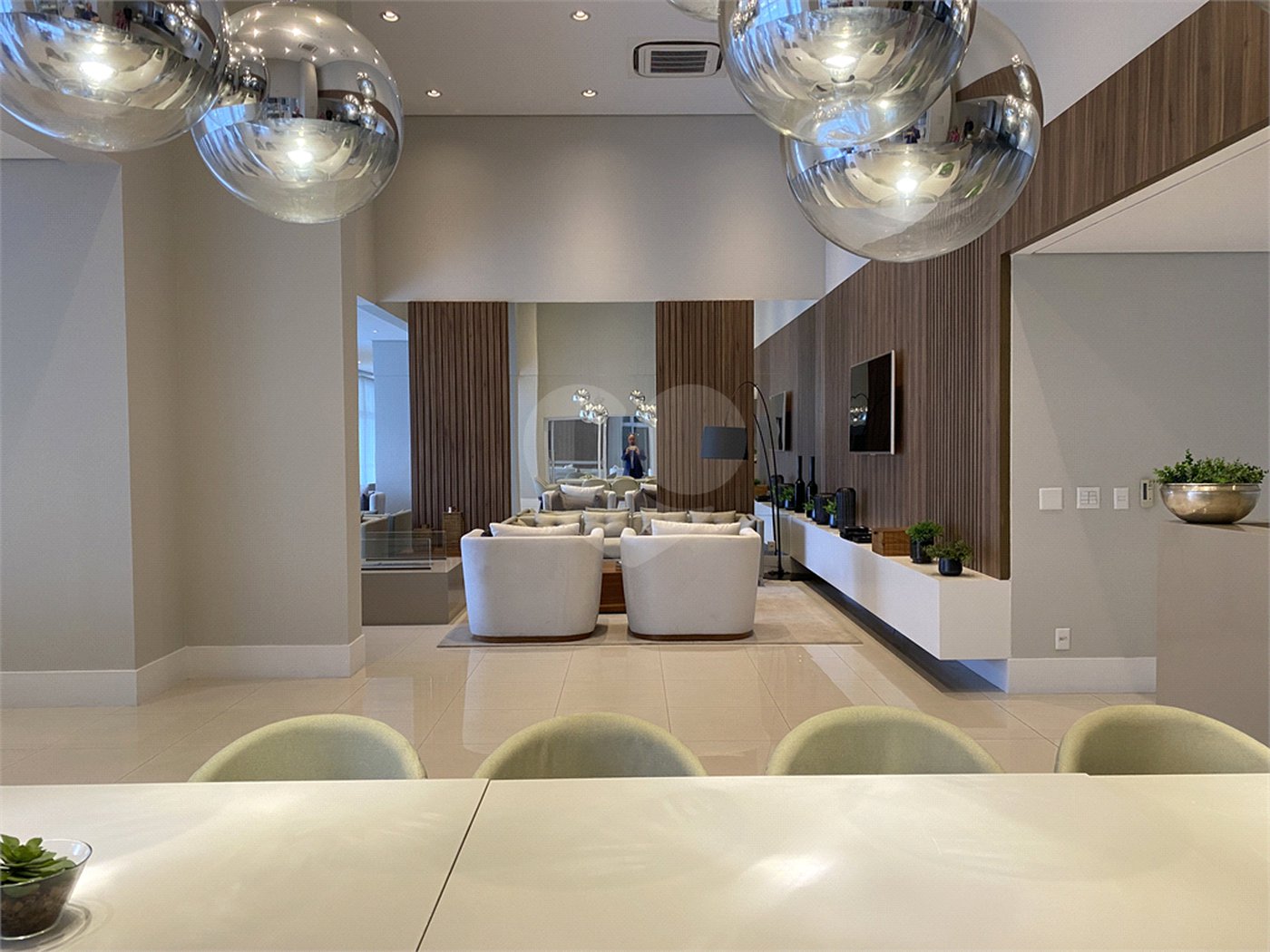 Apartamento à venda com 4 suítes em Santana, São Paulo, SP