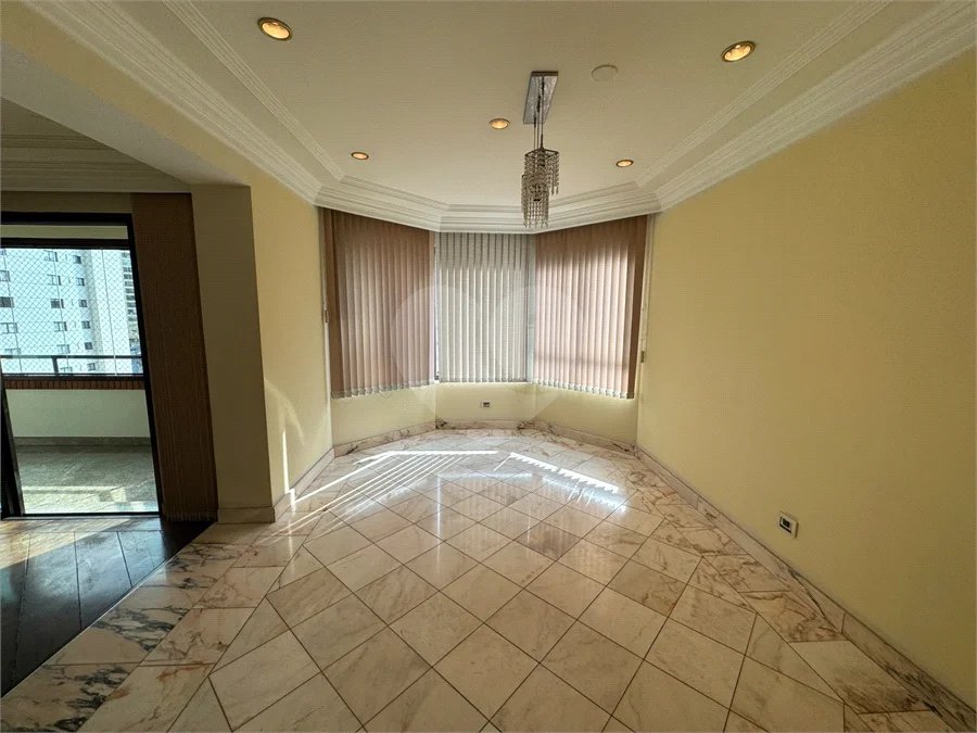 Apartamento à venda com 4 quartos, sendo 3 suítes, em Santana, São Paulo, SP