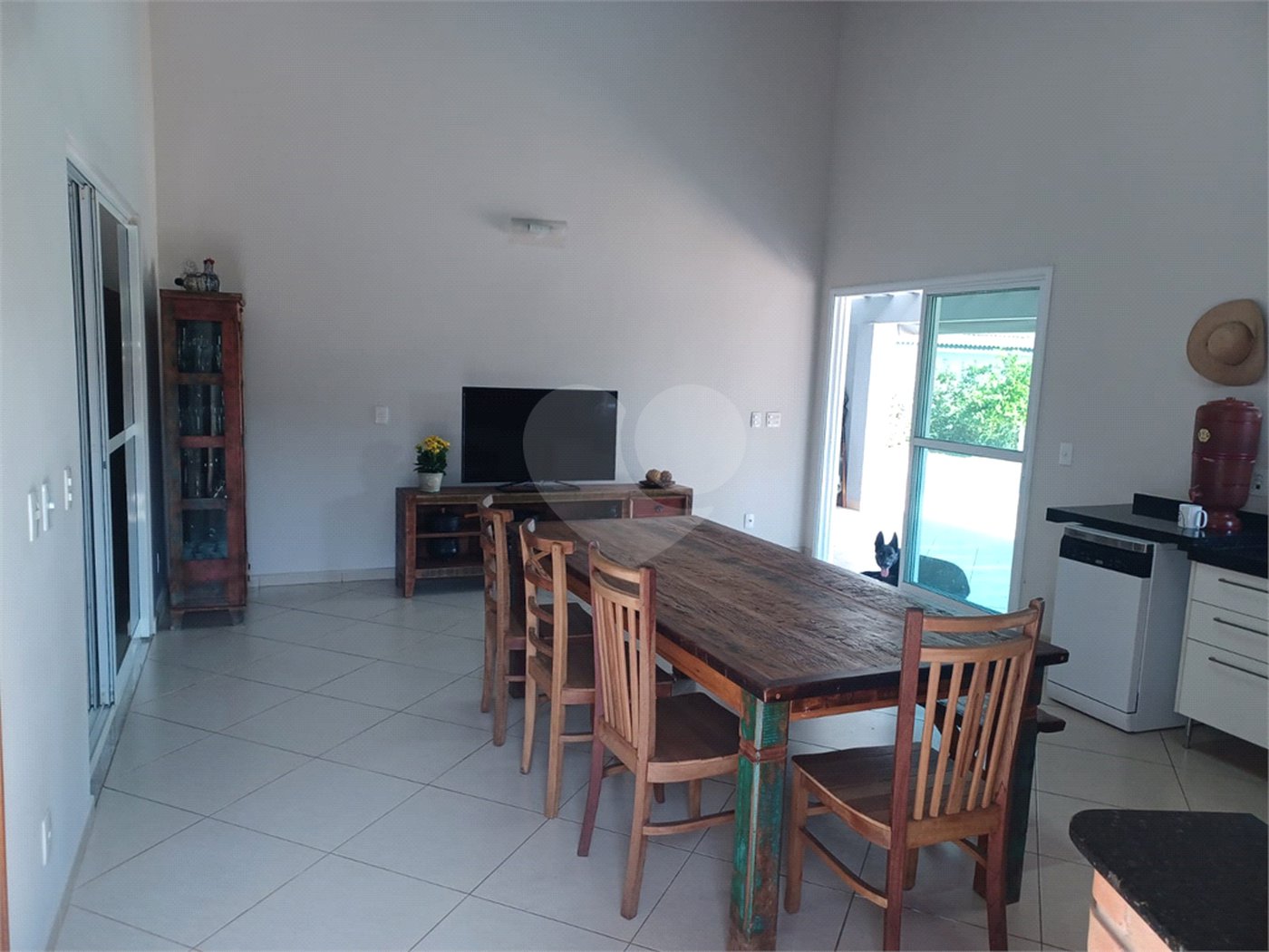 Casa à venda com 2 quartos, sendo 1 suíte, no condomínio Terras de Mont Serrat, Salto - SP