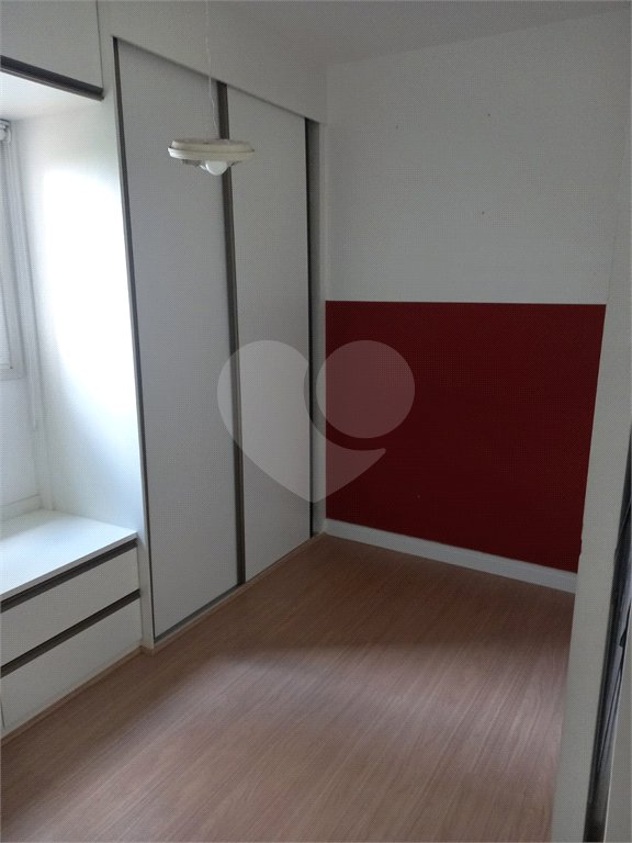 Apartamento à venda com 3 quartos, sendo 1 suíte,  em Vila Olímpia, São Paulo, SP