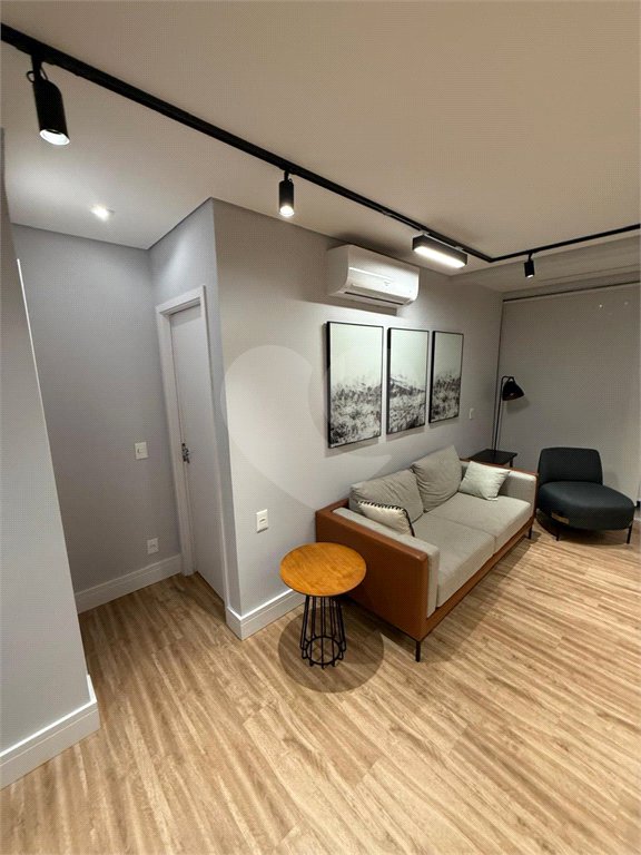 Apartamento à venda com 1 suíte em Pinheiros, São Paulo, SP