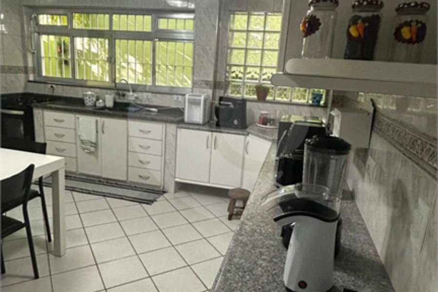 Sobrado à venda ou para alugar com 4 quartos, sendo 3 suítes, em Mandaqui, São Paulo, SP