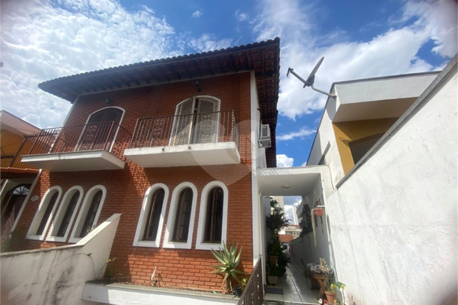 Casa à venda com 4 quartos, sendo 2 suítes, em Casa Verde, São Paulo, SP