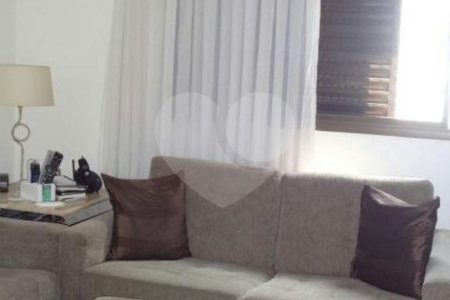 Apartamento à venda com 4 quartos, sendo 3 suítes, em Indianópolis, São Paulo, SP
