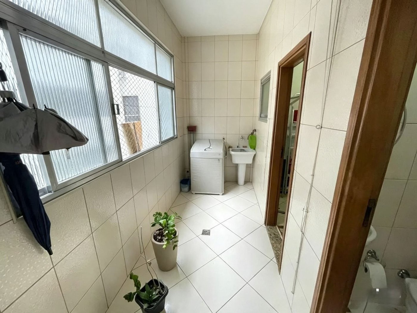Apartamento com 3 dormitórios à venda, 131 m² por R$ 880.000,00 - Marapé - Santos/SP