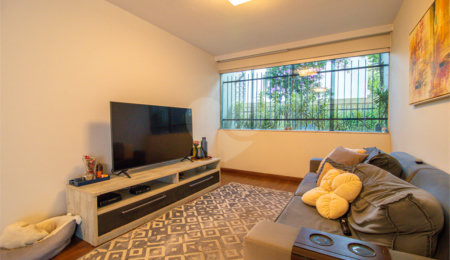 Casa à venda com 3 quartos, sendo 1 suíte,  em Alto da Boa Vista, São Paulo, SP
