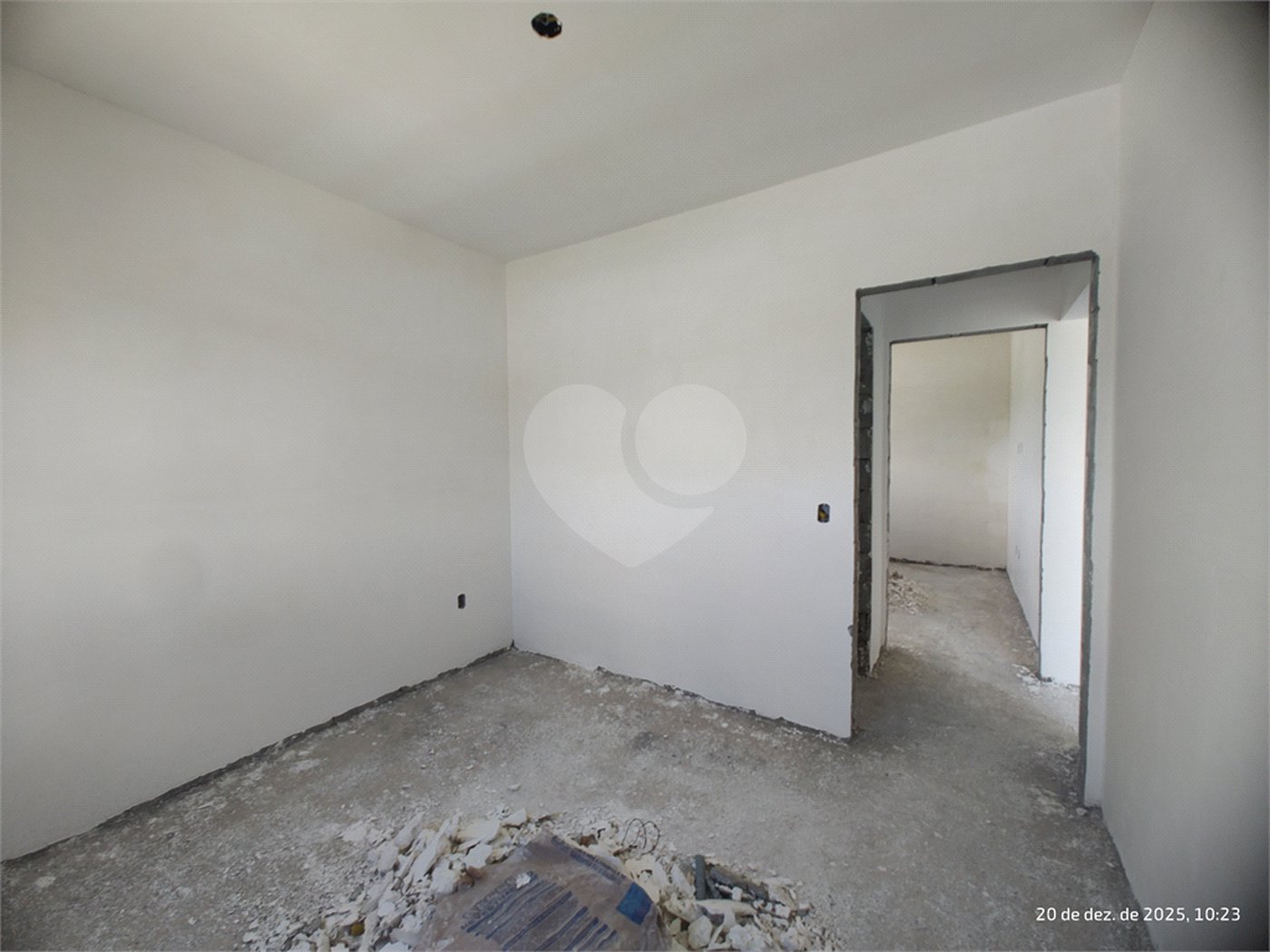 Casa à venda com 2 quartos no condomínio Residencial Sonhar Bella, Atibaia - SP