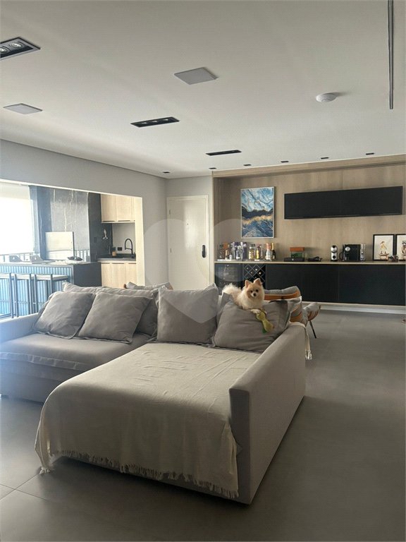 Apartamento à venda com 3 quartos, sendo 1 suíte, em Vila Paulicéia, São Paulo, SP