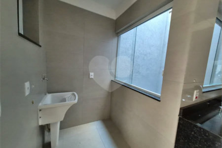 Apartamento à venda com 2 quartos em Vila Mangalot, São Paulo, SP