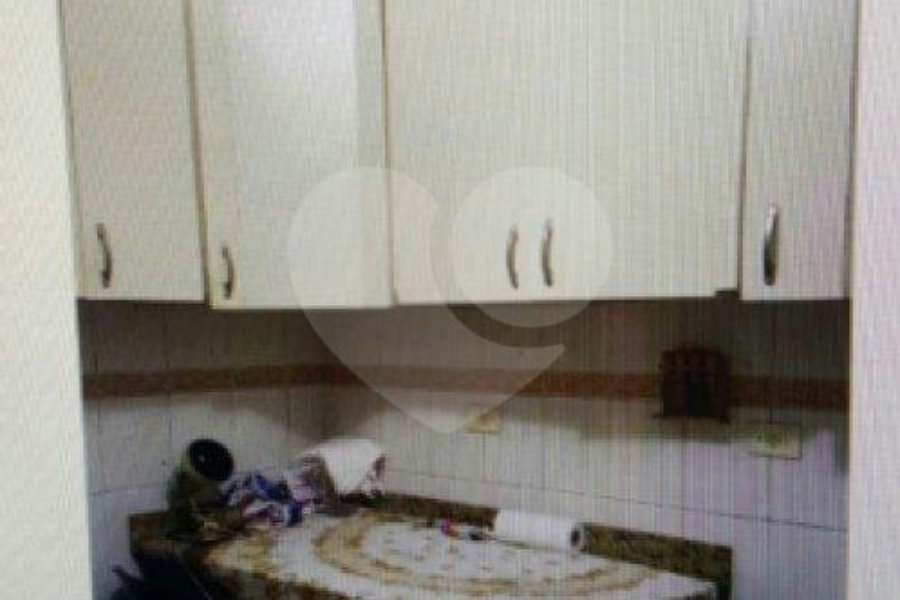 Sobrado à venda com 3 quartos, sendo 1 suíte, em Vila Prudente, São Paulo, SP