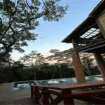 Casa à venda com 3 quartos, sendo 1 suíte,  no condomínio Alpes da Cantareira, Mairiporã - SP