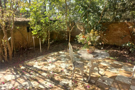 Casa à venda com 3 quartos, sendo 2 suítes,  em Morumbi, São Paulo, SP