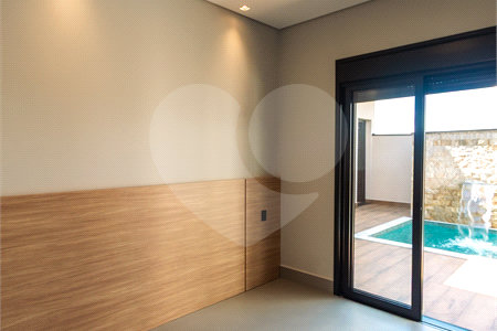 Casa à venda com 3 suítes no condomínio Residencial Dona Maria Candida, Indaiatuba - SP