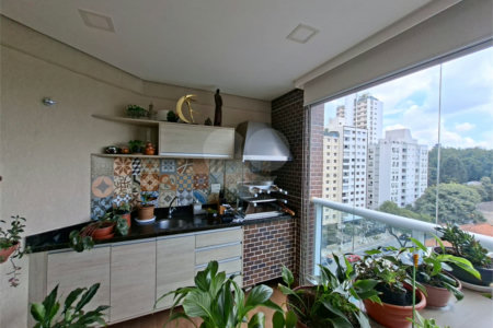 Apartamento à venda com 4 quartos, sendo 3 suítes,  em Perdizes, São Paulo, SP