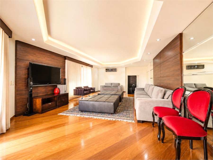 Apartamento à venda com 4 suítes em Vila Mascote, São Paulo, SP