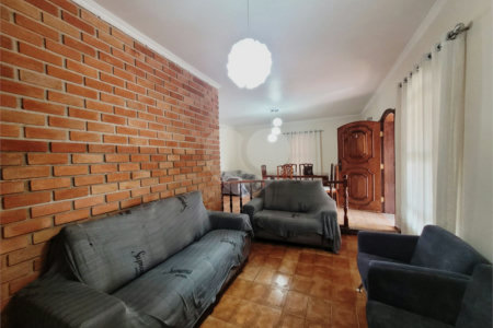 Casa Térrea à venda com 3 quartos, sendo 1 suíte, no Centro, Indaiatuba, SP