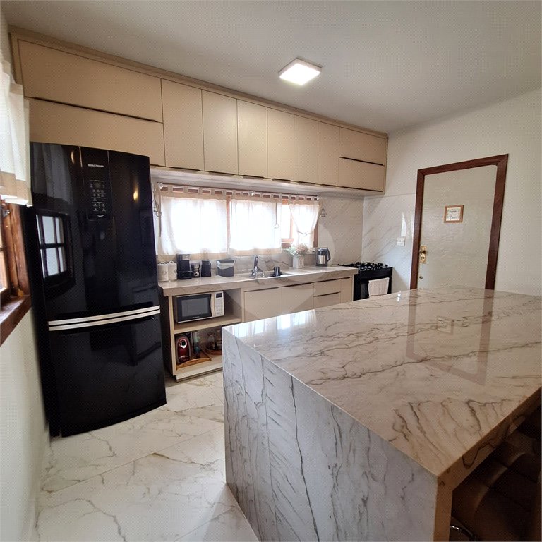 Casa à venda com 3 suítes, em Orla Norte, Porto Seguro, BA