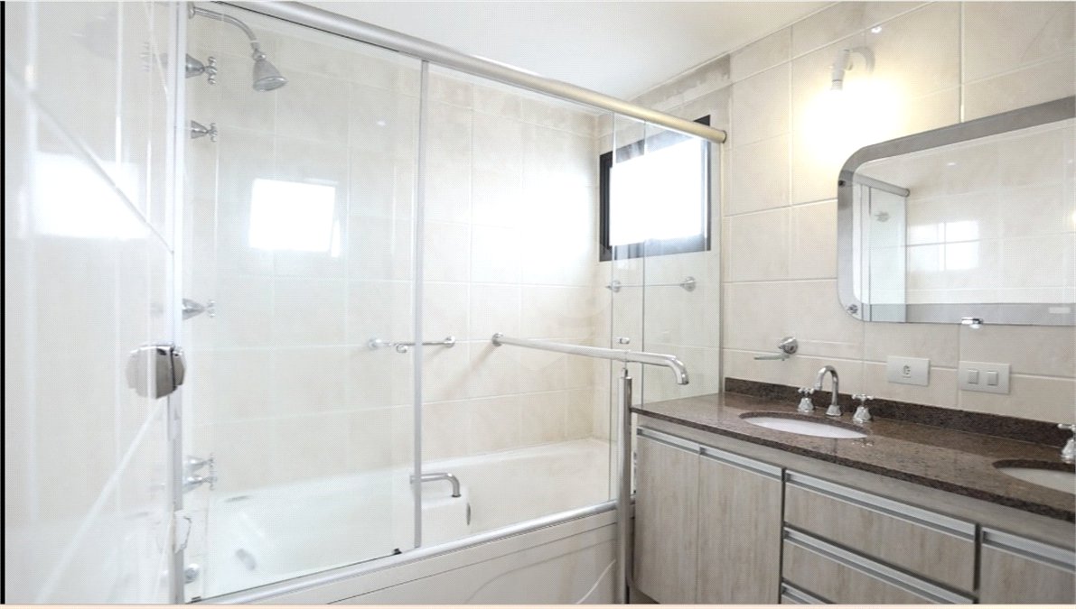 Apartamento à venda ou para alugar com 4 quartos, sendo 2 suítes, em Santana, São Paulo, SP