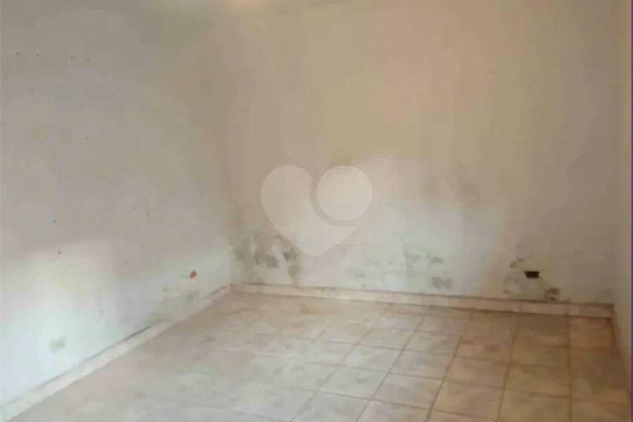 Casa Térrea a venda 2 Dormitórios , 3 Vagas , 110 m² construida e 208 de terreno!