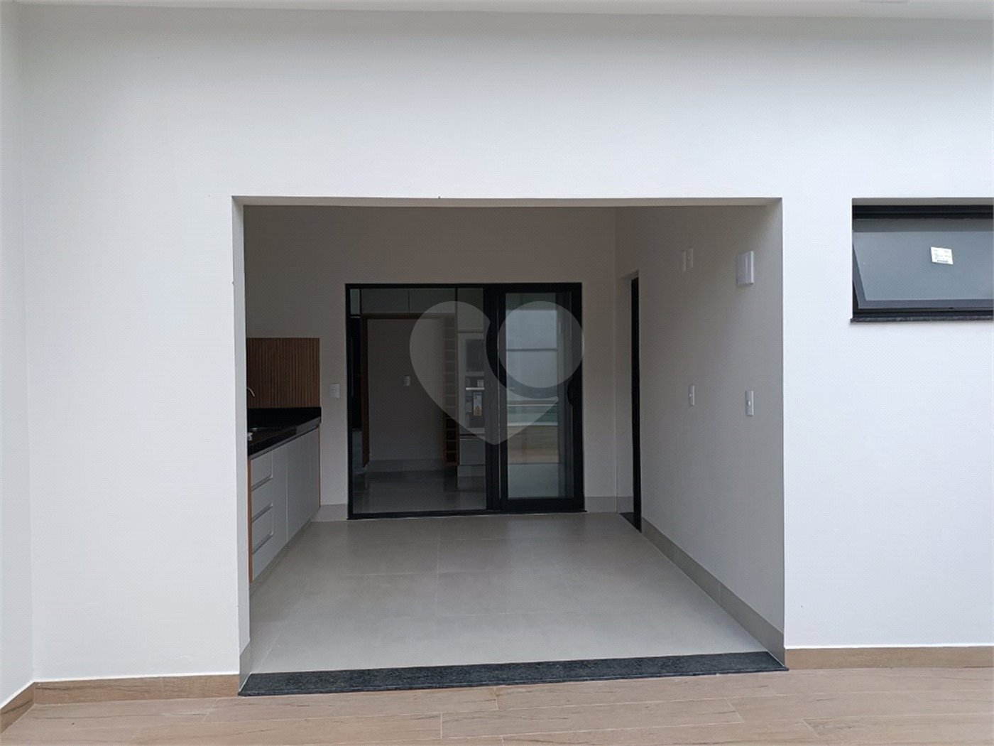 Casa à venda com 3 suítes no condomínio Lagos D Icaraí, Salto - SP