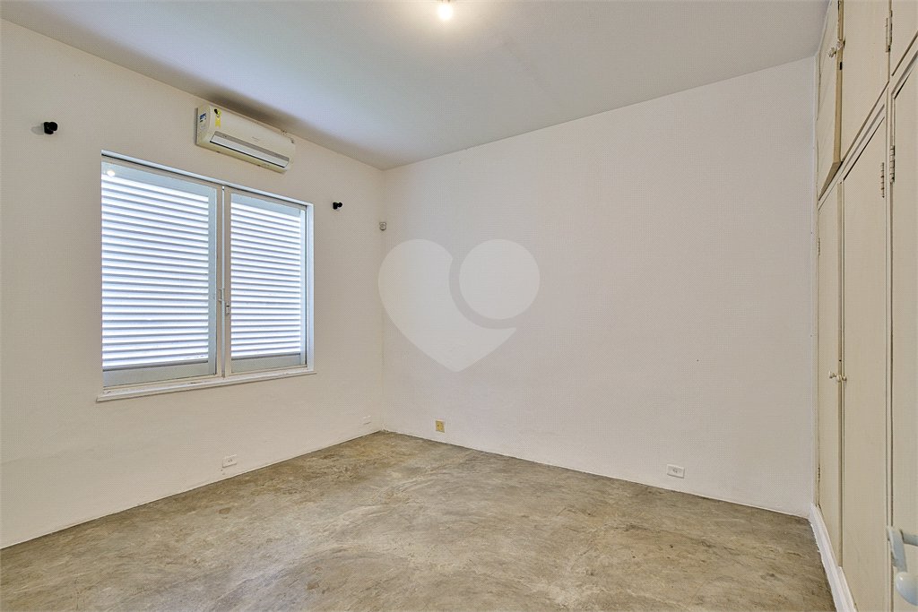 Casa à venda com 3 quartos, sendo 1 suíte, em Brooklin, São Paulo, SP