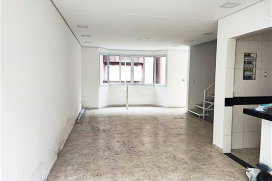 Casa à venda com 3 quartos, sendo 1 suíte,  no condomínio Ouro Verde, Guarulhos - SP
