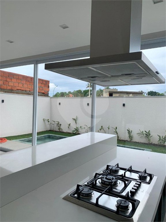 Casa à venda com 3 suítes no condomínio Residencial London Park, Indaiatuba - SP