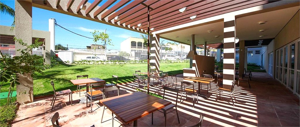 Apartamento à venda com 3 quartos, sendo 1 suíte,  em Vila Suissa, Mogi das Cruzes, SP