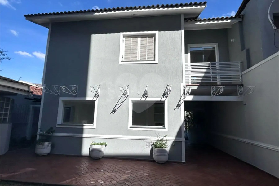 Sobrado à venda com 4 quartos, sendo 2 suítes, em Tremembé, São Paulo, SP