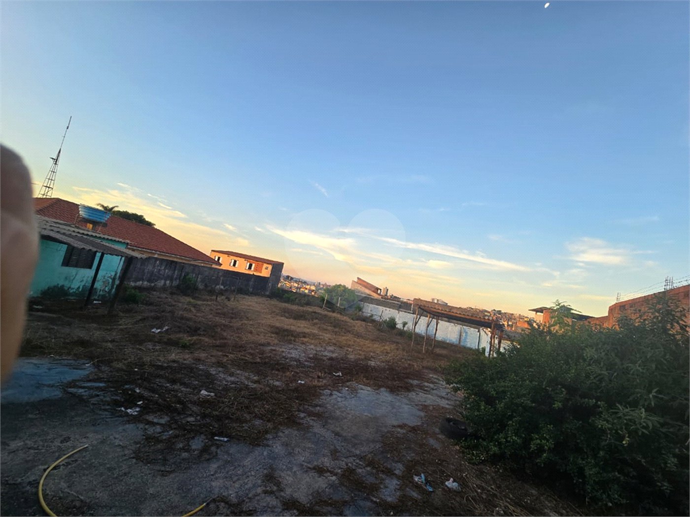 Terreno à venda em Vila Romanópolis, Ferraz de Vasconcelos, SP