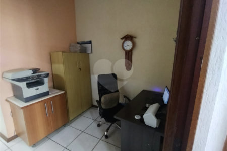 Sala à venda no Centro, Itapetininga, SP