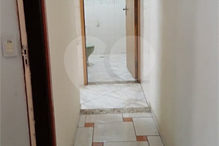 Sobrado à venda com 3 quartos em Vila Giordano, São Paulo, SP
