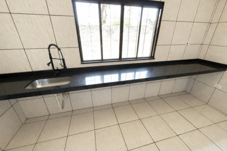 Casa à venda com 3 quartos, sendo 1 suíte,  em Santa Luzia, Três Lagoas, MS