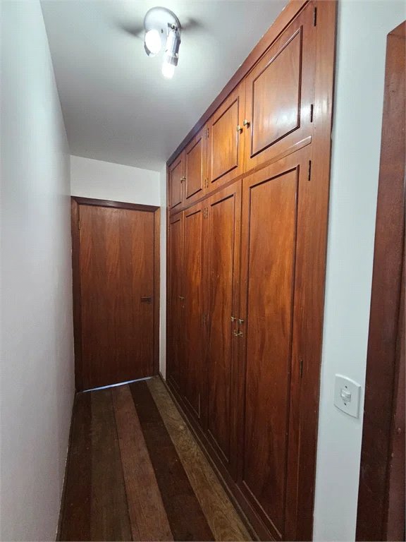 Apartamento à venda com 4 quartos, sendo 2 suítes,  em Jardim Parque Morumbi, São Paulo, SP