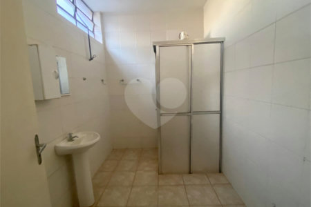 Casa à venda com 3 quartos, sendo 1 suíte, no Centro, Araraquara, SP