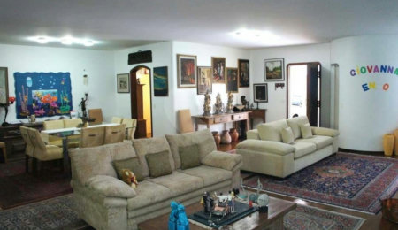 Casa Térrea à venda com 4 suítes em Jardim Cordeiro, São Paulo, SP