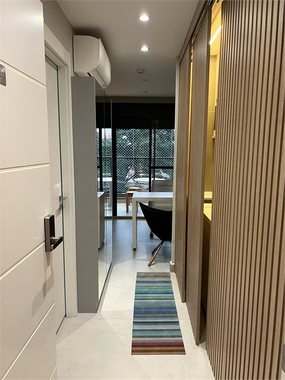 Apartamento à venda ou para alugar com 1 quarto em Pinheiros, São Paulo, SP