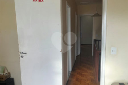Sobrado à venda com 3 quartos, sendo 1 suíte,  em Jardim Bela Vista (zona Sul), São Paulo, SP