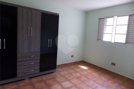 Casa à venda com 3 quartos, sendo 2 suítes, em Vila Helena, Atibaia, SP