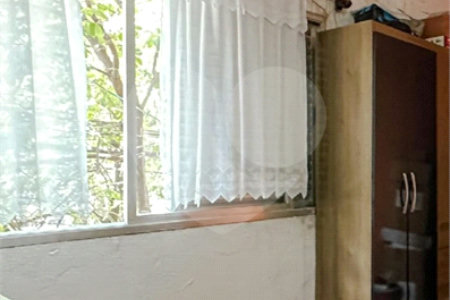Sobrado à venda com 2 quartos em Vila Romana, São Paulo, SP