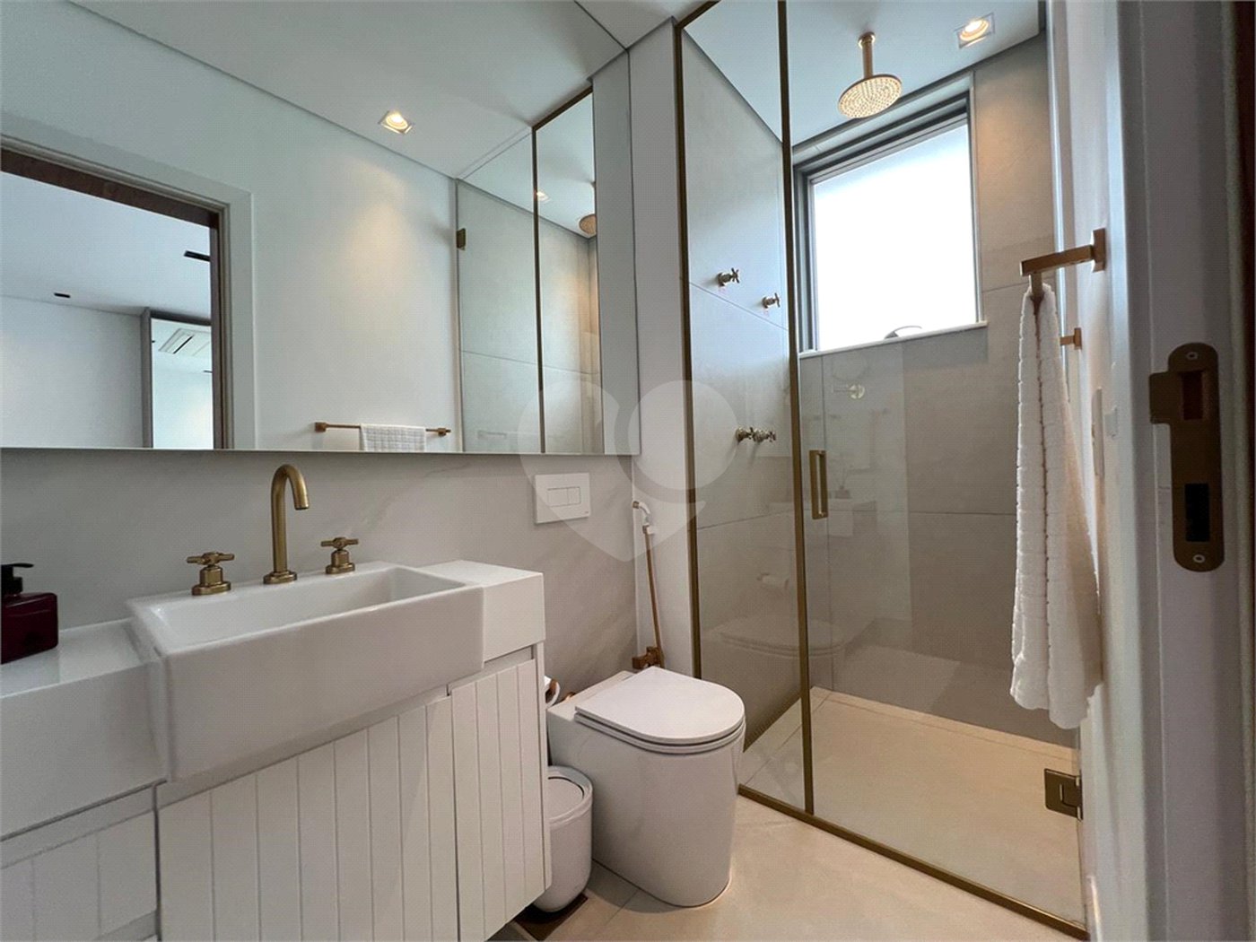 Apartamento à venda com 3 suítes em Vila Olímpia, São Paulo, SP