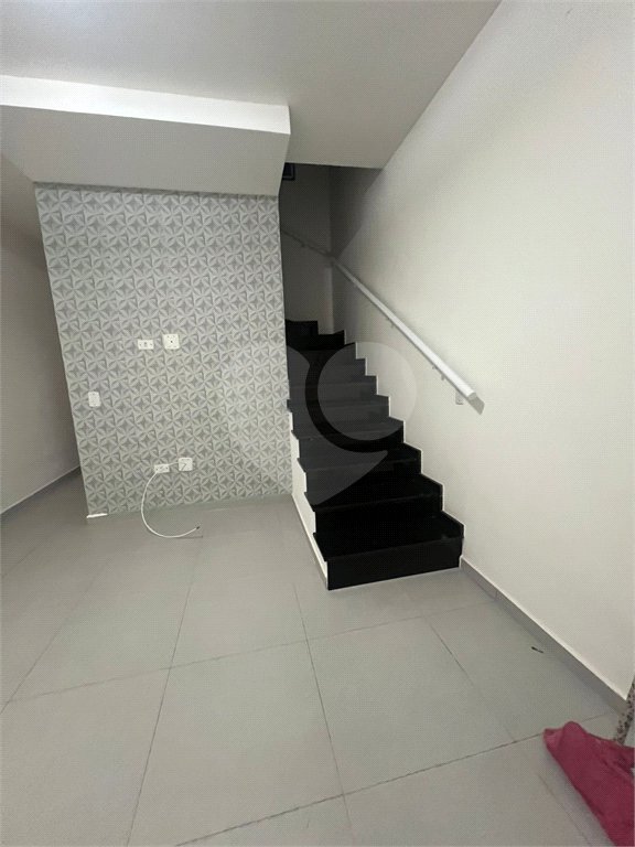 Casa à venda com 2 quartos, sendo 1 suíte,  no condomínio Pitangueiras, Mogi das Cruzes - SP