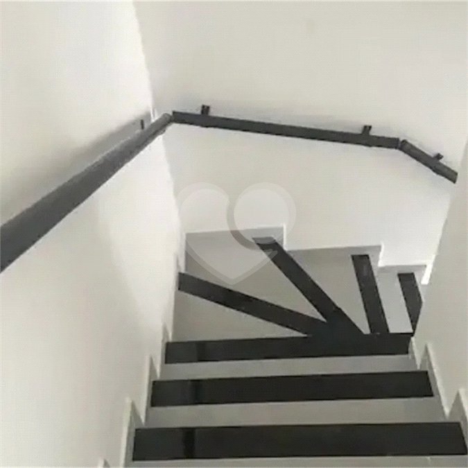 Sobrado à venda com 3 quartos, sendo 1 suíte,  em Jardim São José (zona Norte), São Paulo, SP