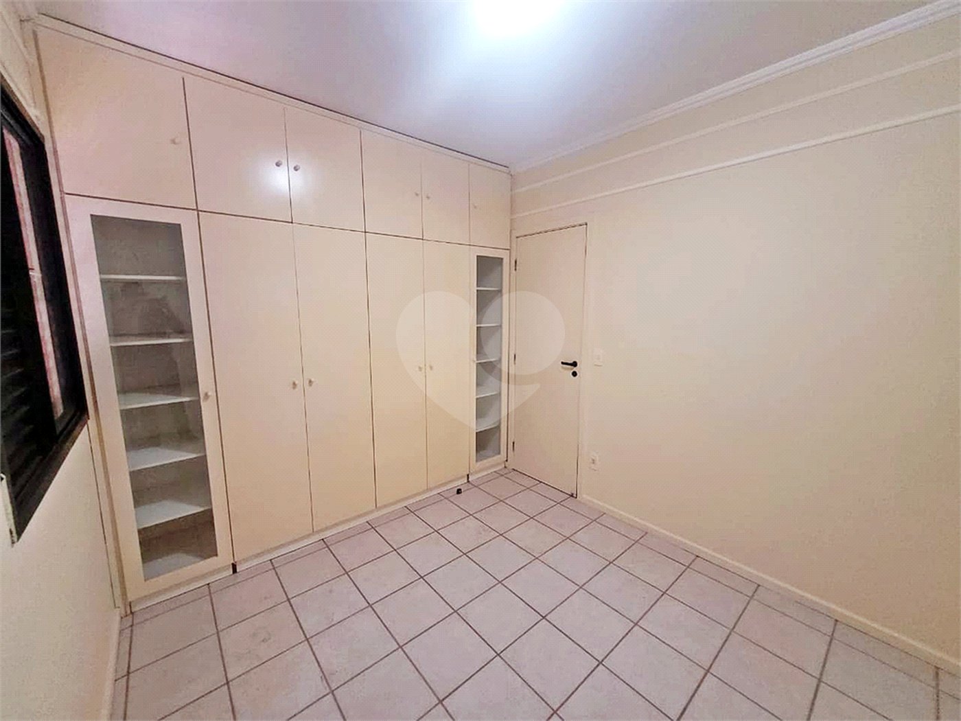 Apartamento à venda com 3 quartos, sendo 1 suíte,  em Santa Cruz do José Jacques, Ribeirão Preto, SP