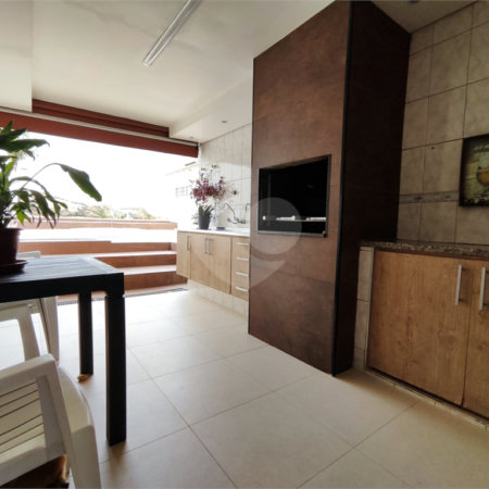 Sobrado à venda com 2 quartos em Jardim Emília, Sorocaba, SP