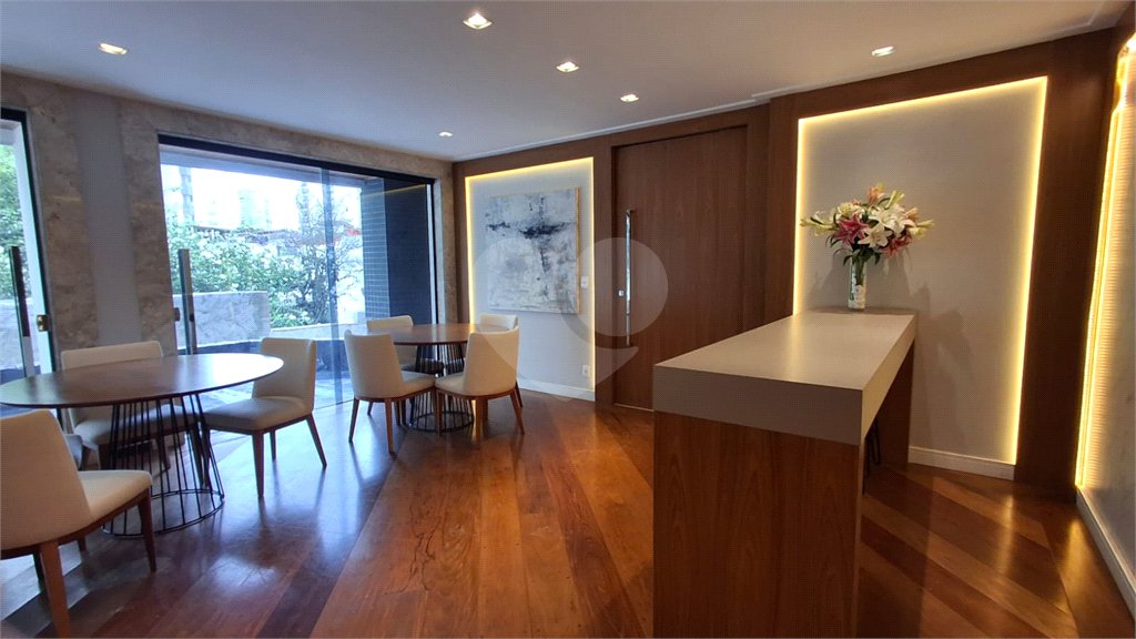 Apartamento para alugar com 3 quartos, sendo 1 suíte, em Brooklin, São Paulo, SP