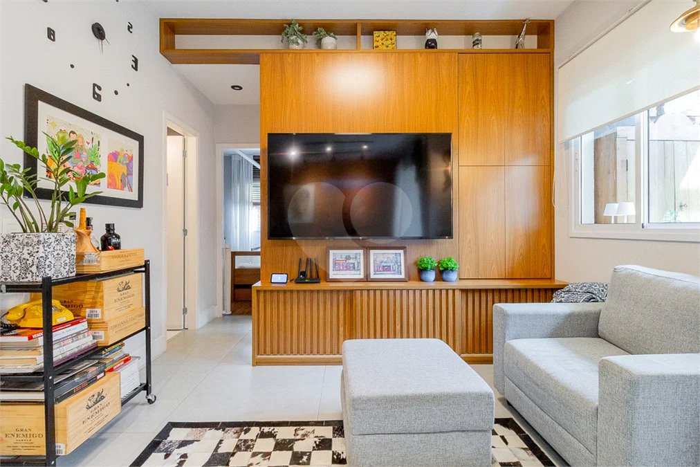 Apartamento à venda com 2 quartos, sendo 1 suíte,  em Vila Andrade, São Paulo, SP