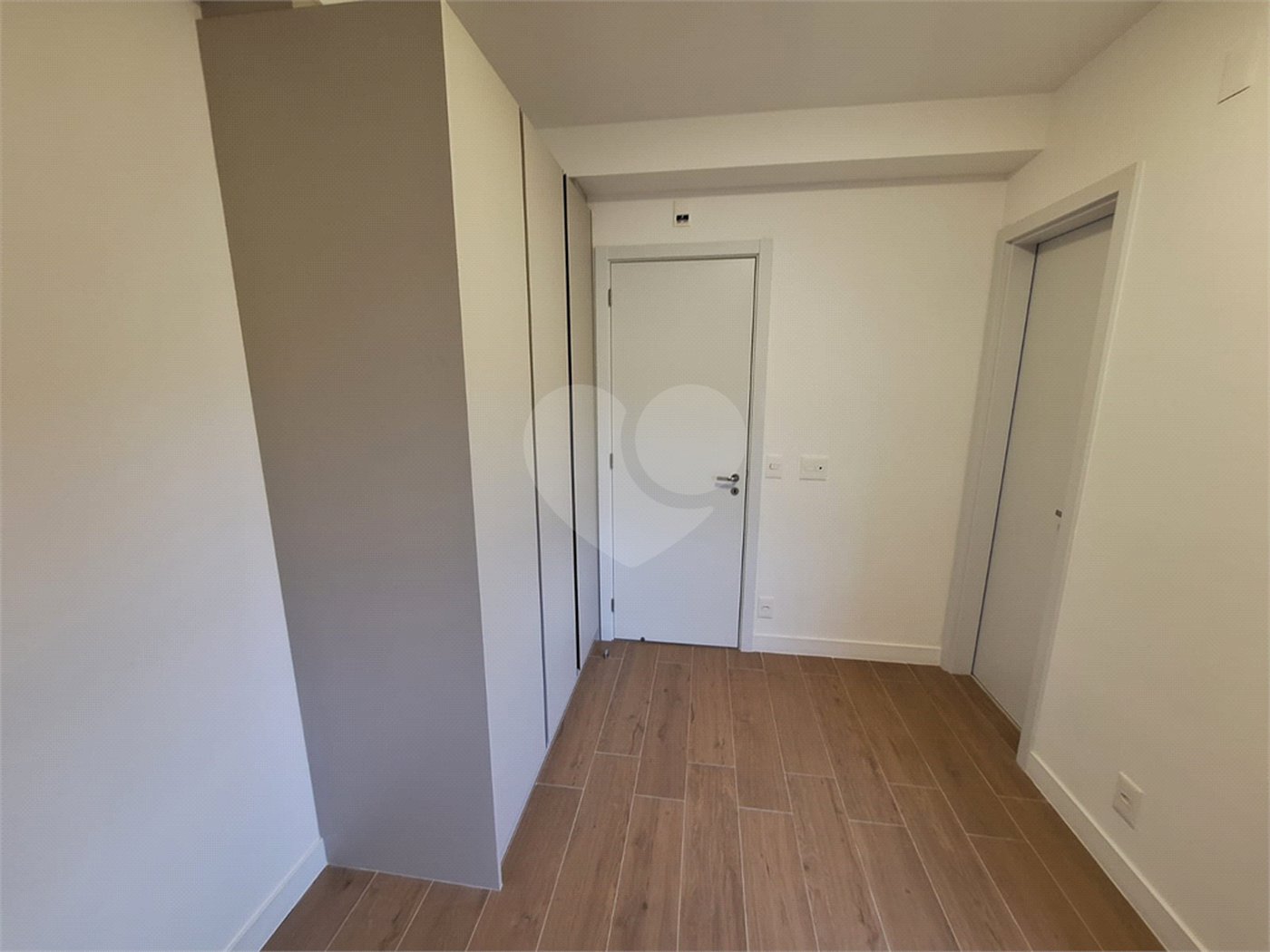 Apartamento à venda com 3 suítes em Sumarezinho, São Paulo, SP