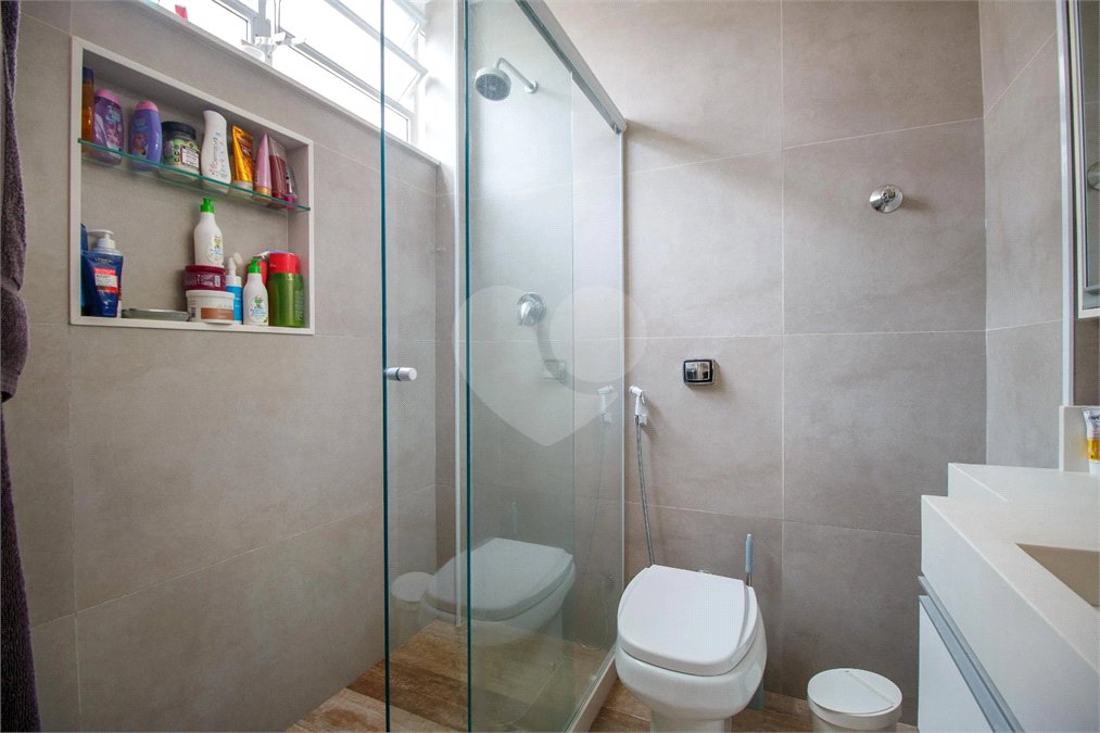 Apartamento à venda com 3 quartos, sendo 2 suítes,  em Tijuca, Rio de Janeiro, RJ